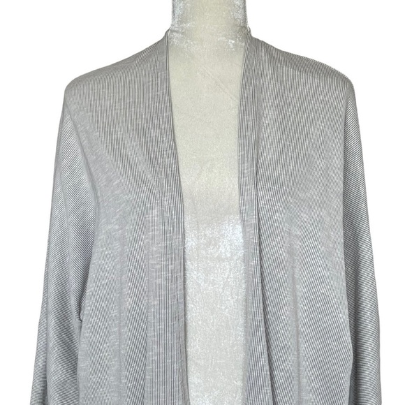 Anthropologie Donni Women’s Relaxed Rib Grey Cream Cardigan Kimono Size OS - Picture 4 of 10